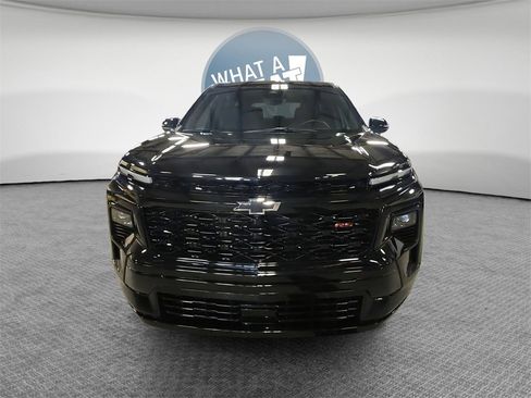 Certified 2024 Chevrolet Traverse RS w/ LPO, Floor Liner Package image 9