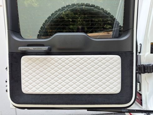 Used 2022 Mercedes-Benz G 63 AMG Squared w/ AMG Night Package Magno image 11