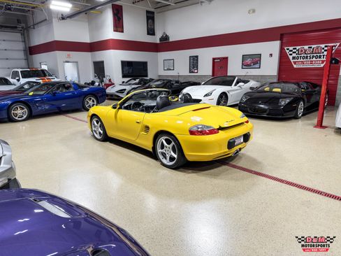 Used 2003 Porsche Boxster RWD image 36
