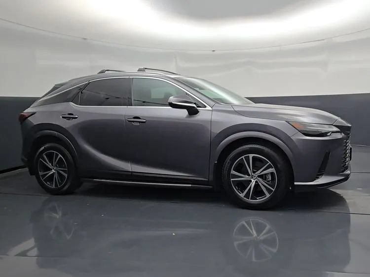Used 2023 Lexus RX 350 Premium w/ Accessory Package AWD/4WD image 8