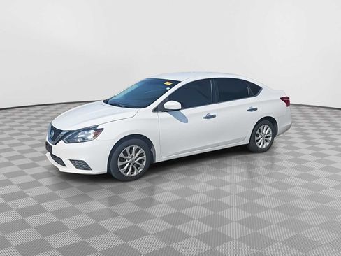 Used 2019 Nissan Sentra SV FWD image 4