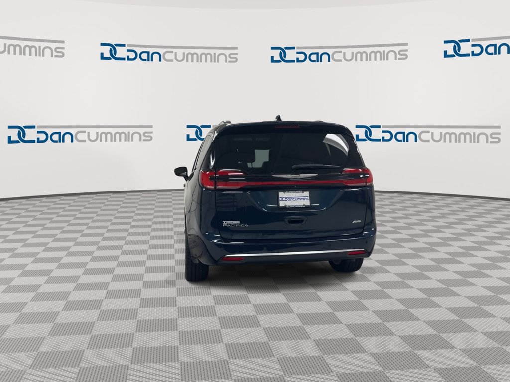 Used 2023 Chrysler Pacifica Pinnacle AWD/4WD image 7