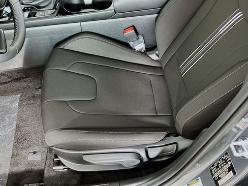 New 2025 Hyundai Elantra SEL w/ Cargo Package image 17