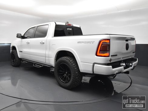 Used 2020 RAM 1500 Laramie w/ Sport Appearance Package AWD/4WD image 5