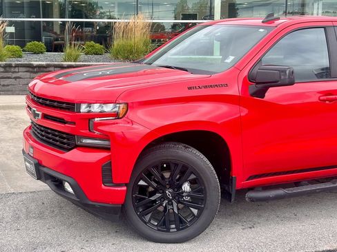 Used 2021 Chevrolet Silverado 1500 RST w/ Rally Edition AWD/4WD image 2