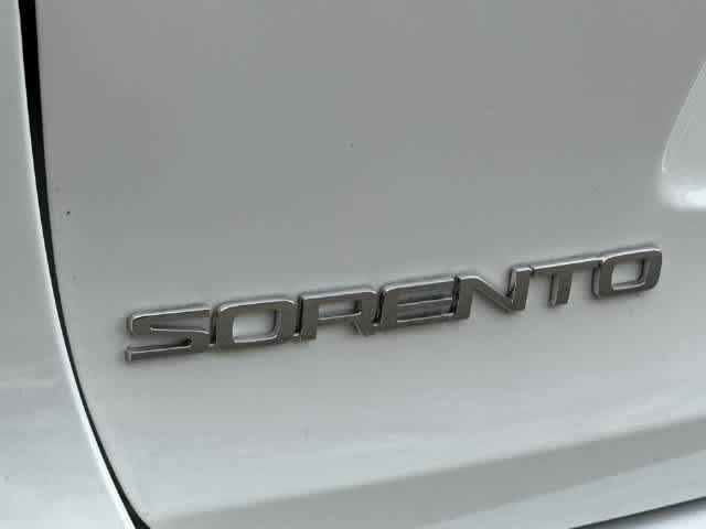 Used 2019 Kia Sorento AWD V6 image 28