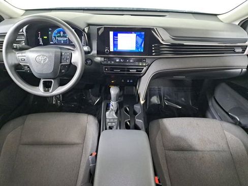 Used 2025 Toyota Camry LE FWD image 15