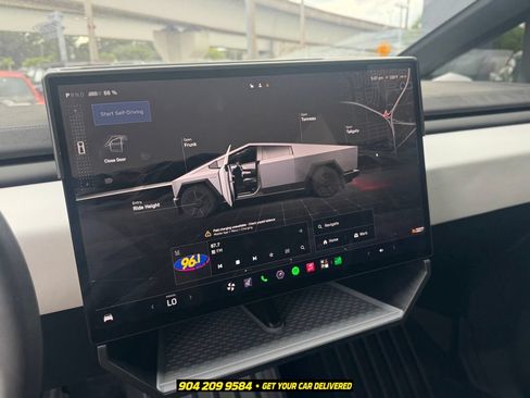 Used 2024 Tesla Cybertruck Cyberbeast AWD/4WD image 13