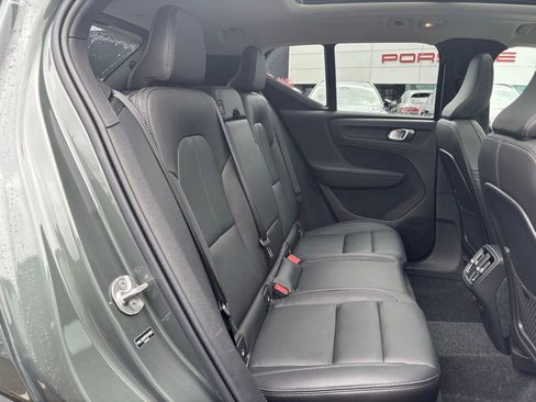 Certified 2026 Volvo XC40 B5 Core w/ Climate Package AWD/4WD image 22