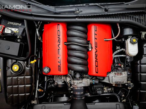 Used 2004 Chevrolet Corvette Z06 w/ Z06 Preferred Equipment Group image 17