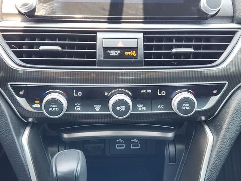 Used 2022 Honda Accord Sport Special Edition image 18