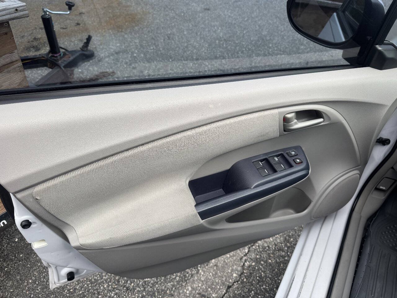 Used 2010 Honda Insight EX image 19