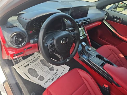 Used 2025 Lexus IS 350 F Sport w/ Navigation Package RWD image 15