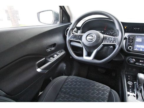 Used 2022 Nissan Kicks SV w/ Interior Electronics Package image 8
