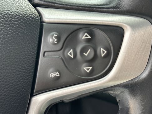 Used 2021 GMC Terrain SLE w/ Driver Convenience Package image 23