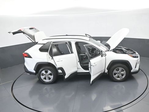 Used 2023 Toyota RAV4 XLE image 59
