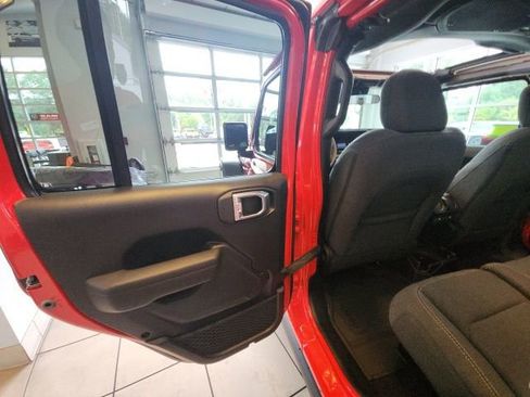 New 2026 Jeep Wrangler Unlimited Sport AWD/4WD image 20