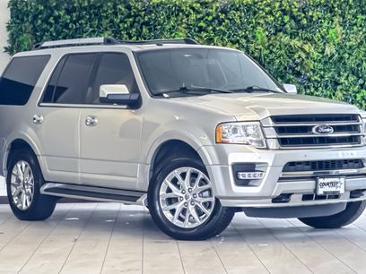 Used 2017 Ford Expedition Limited