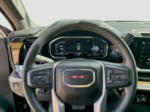 Used 2024 GMC Sierra 1500 Elevation RWD image 13