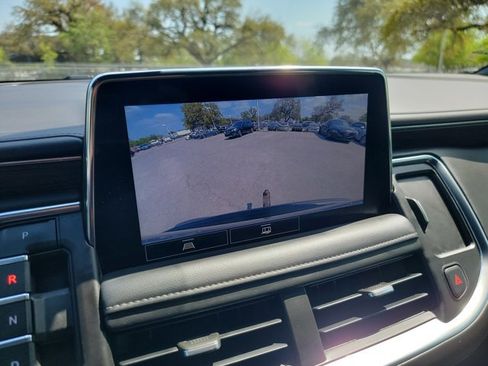 Used 2021 Chevrolet Tahoe Z71 w/ Rear Media and Nav Package image 25