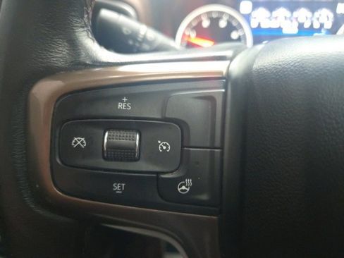 Used 2022 Chevrolet Silverado 3500 High Country image 14