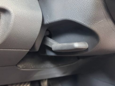 Used 2023 Nissan Kicks S FWD image 38