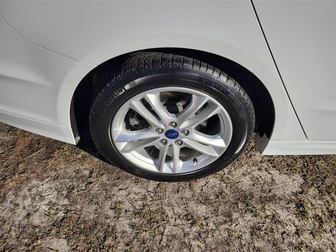 Used 2018 Ford Fusion S image 7