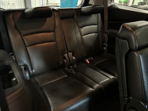 Used 2018 Honda Pilot Touring image 34