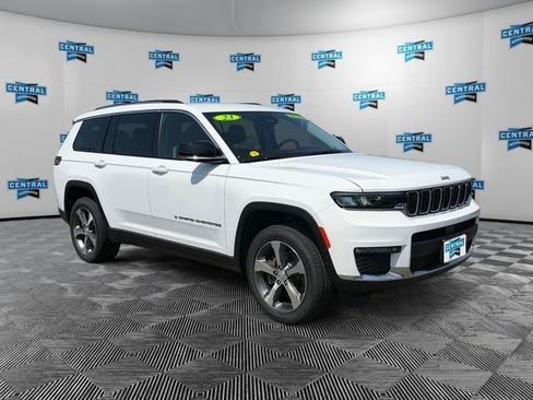 Used 2023 Jeep Grand Cherokee L Limited AWD/4WD image 7