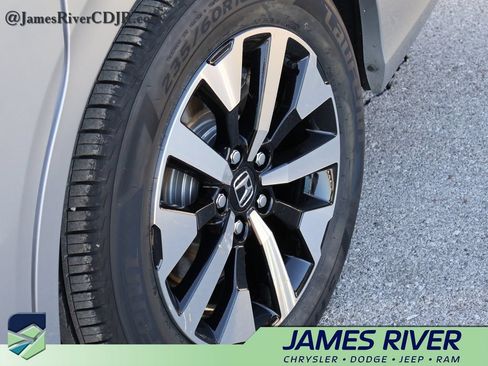 Used 2025 Honda Odyssey EX-L image 39