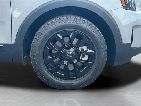 Certified 2025 Kia Telluride SX Prestige X-Pro AWD/4WD image 24
