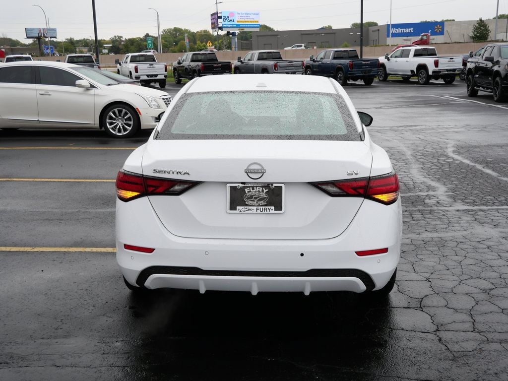 Used 2024 Nissan Sentra SV FWD image 7
