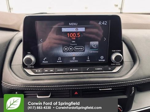 Used 2021 Nissan Rogue S image 20