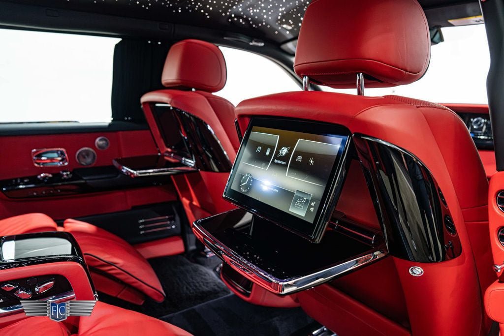 Used 2020 Rolls-Royce Phantom Extended Wheelbase RWD image 22