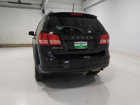 Used 2020 Dodge Journey SE w/ Blacktop Package FWD image 6