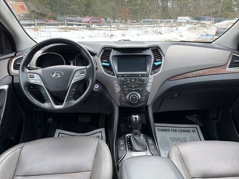 Used 2018 Hyundai Santa Fe Limited image 14