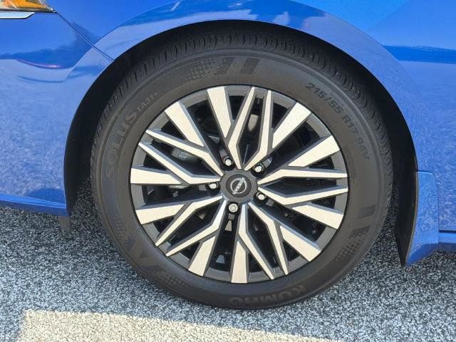 Certified 2025 Nissan Altima 2.5 SV w/ SV Premium Package FWD image 29