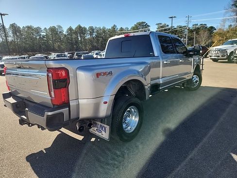 Used 2024 Ford F350 Platinum image 3