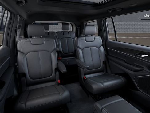 New 2026 Jeep Grand Cherokee L Limited AWD/4WD image 15