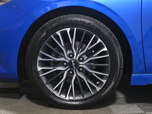 Used 2023 Kia Forte GT-Line w/ GT-Line Technology Package FWD image 12