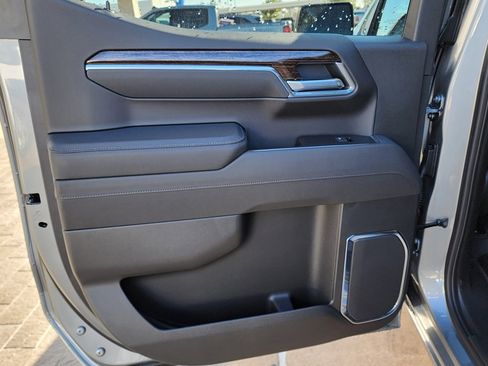 New 2026 GMC Sierra 1500 Elevation image 40