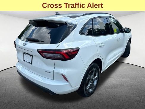 Used 2023 Ford Escape ST-Line Select w/ Tech Pack #2 AWD/4WD image 10