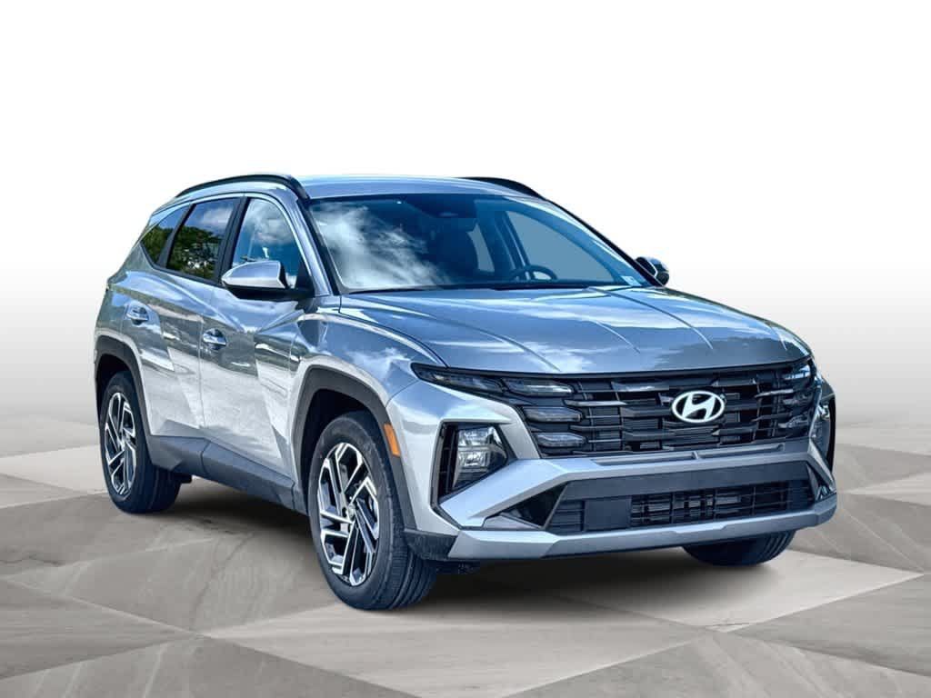New 2026 Hyundai Tucson SEL Plus FWD image 2