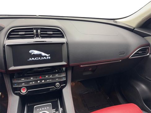 Used 2020 Jaguar F-PACE Checkered Flag image 55
