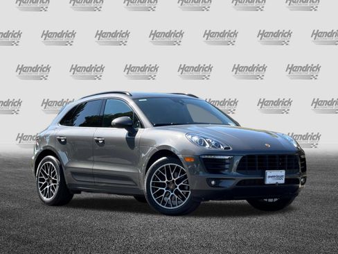 Used 2018 Porsche Macan Sport Edition AWD/4WD image 2