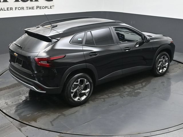 New 2026 Chevrolet Trax LT FWD image 18