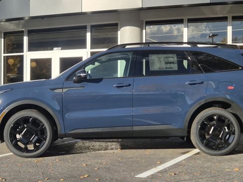 New 2026 Kia Sorento X-Line EX image 10