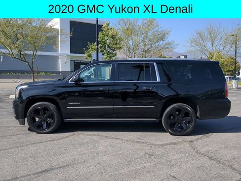 Used 2020 GMC Yukon XL Denali AWD/4WD image 2