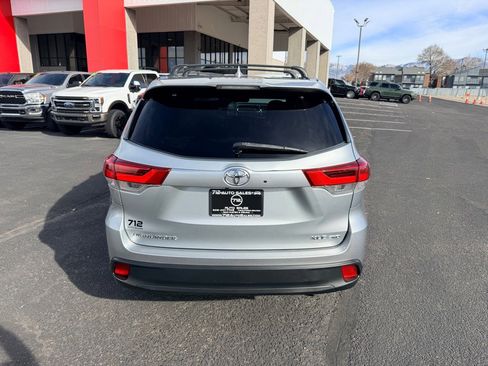 Used 2019 Toyota Highlander XLE image 35