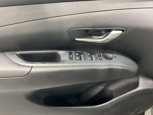 Used 2025 Hyundai Tucson SEL AWD/4WD image 18